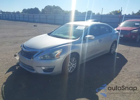 2013 Nissan Altima 2.5 from USA, damaged, VIN 1N4AL3AP0DC278805